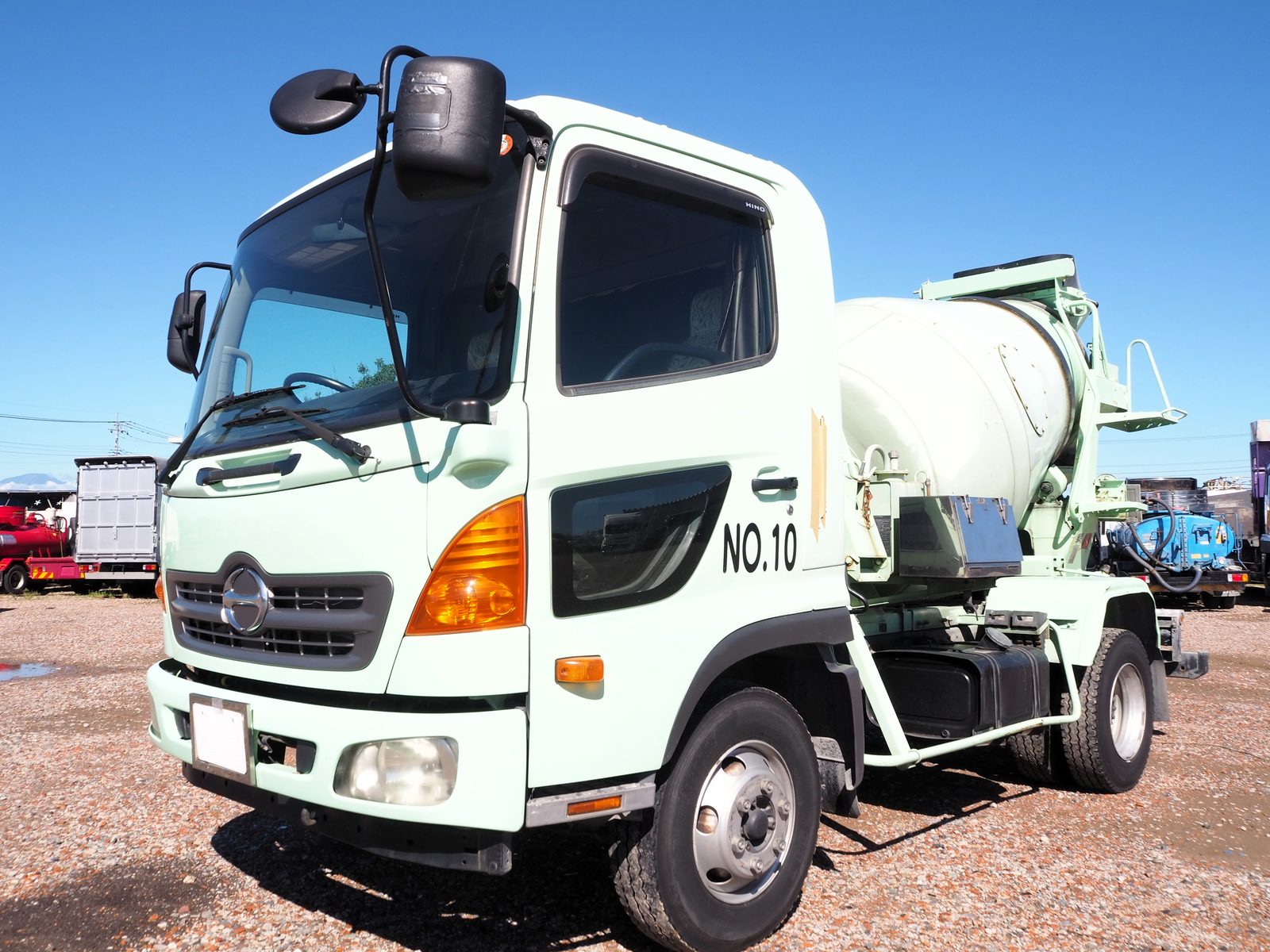日野 レンジャー ミキサー車